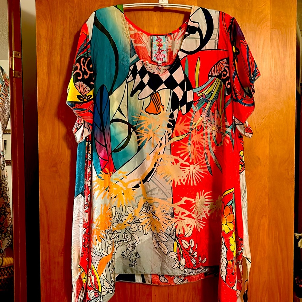 Johnny Was fabulous silk top